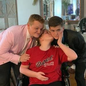 Meet your Posher, Tera